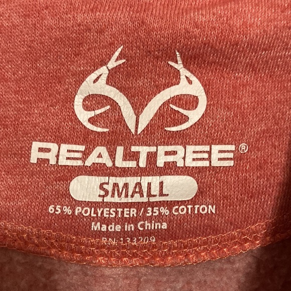 🟫🟫 Realtree Women’s Hooded Sweatshirt (size S) - Picture 6 of 7